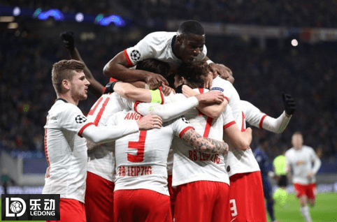 莱比锡红牛火力全开,德甲赛场豪取三连胜佳绩